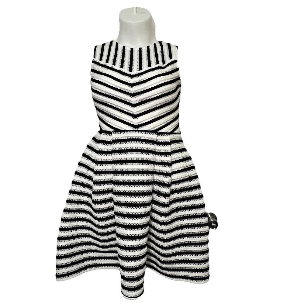 Melonie Women's White Black Gemma Sleeveless Flare Dress Size 8 Cottage‎ Whimsy.